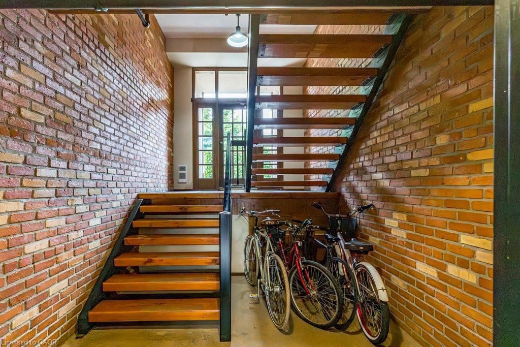 44-36 Margaret Street, Hamilton, ON - Indoor Photo Showing Other Room