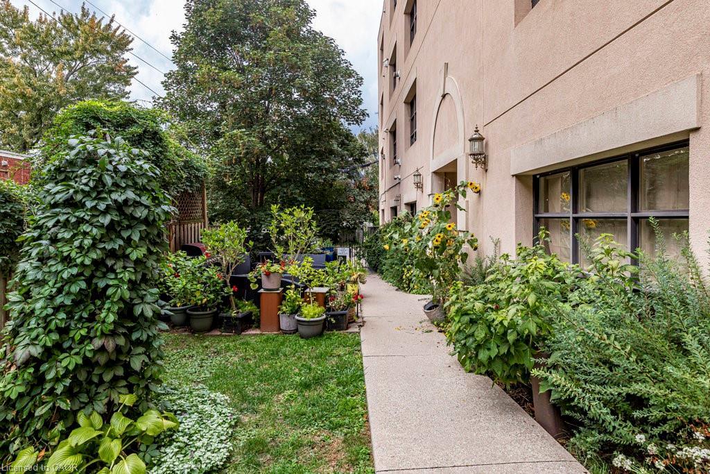 44-36 Margaret Street, Hamilton, ON - Outdoor