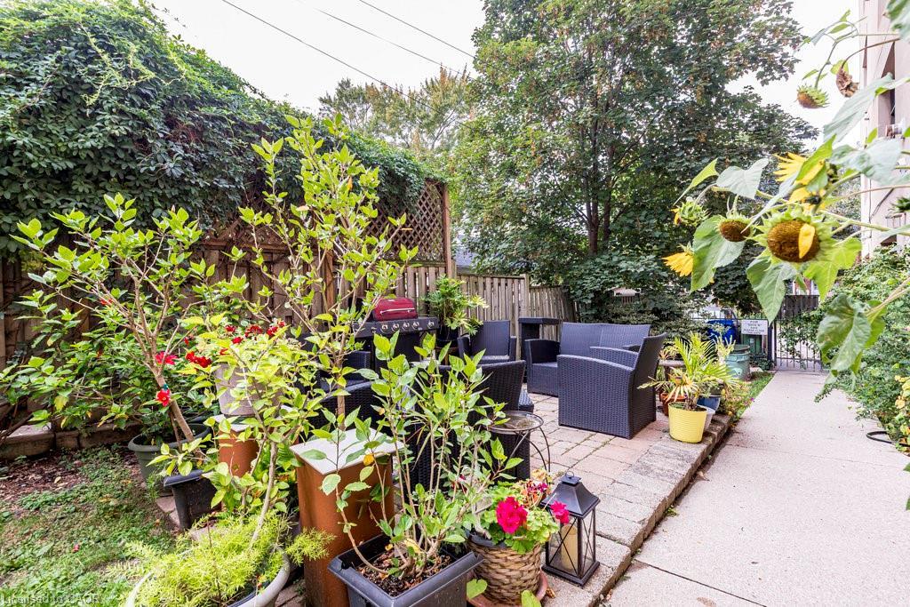 44-36 Margaret Street, Hamilton, ON - Outdoor