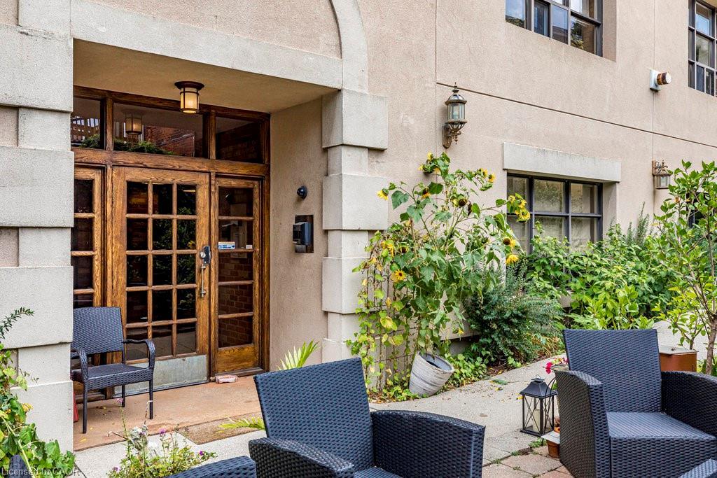 44-36 Margaret Street, Hamilton, ON - Outdoor