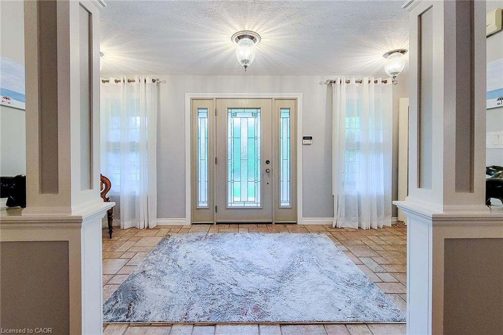 793073 3Rd Line, Mono, ON - Indoor Photo Showing Other Room