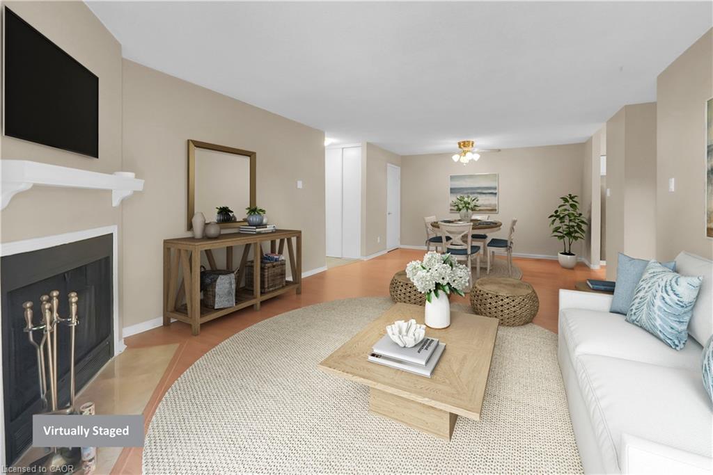 733-1510 Pilgrims Way, Oakville, ON - Indoor Photo Showing Living Room With Fireplace