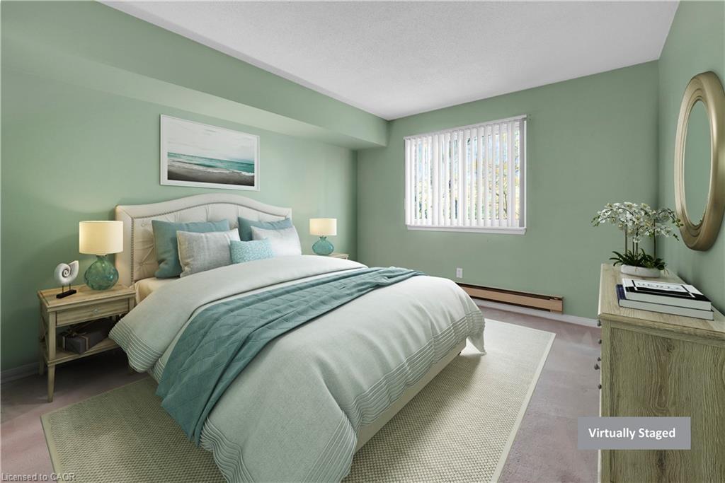 733-1510 Pilgrims Way, Oakville, ON - Indoor Photo Showing Bedroom