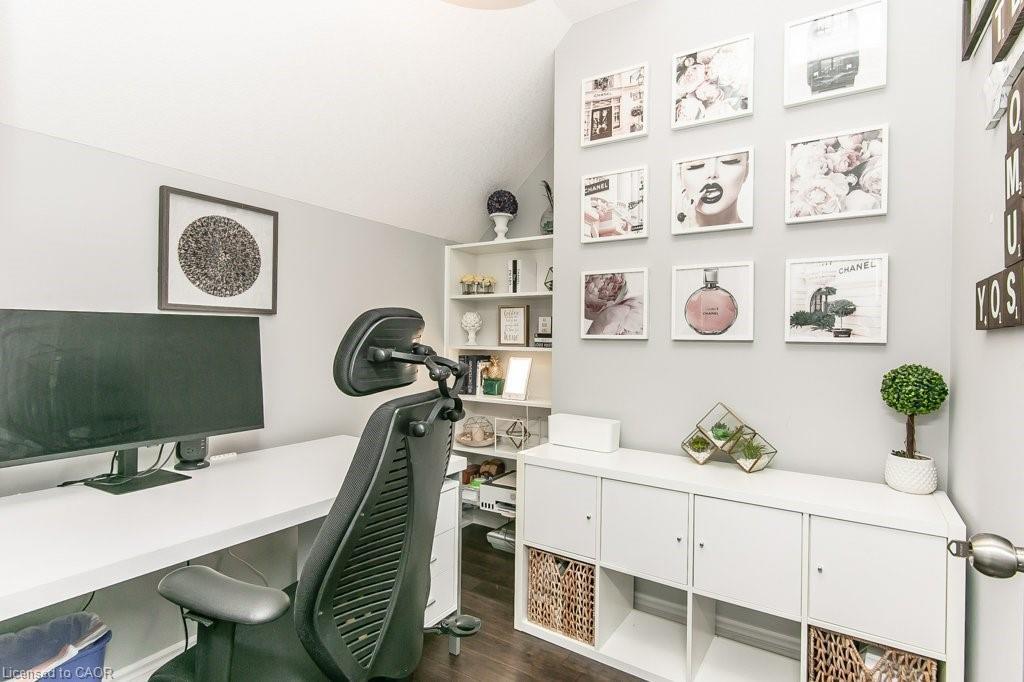 19 Tremaine Drive, Kitchener, ON - Indoor Photo Showing Office