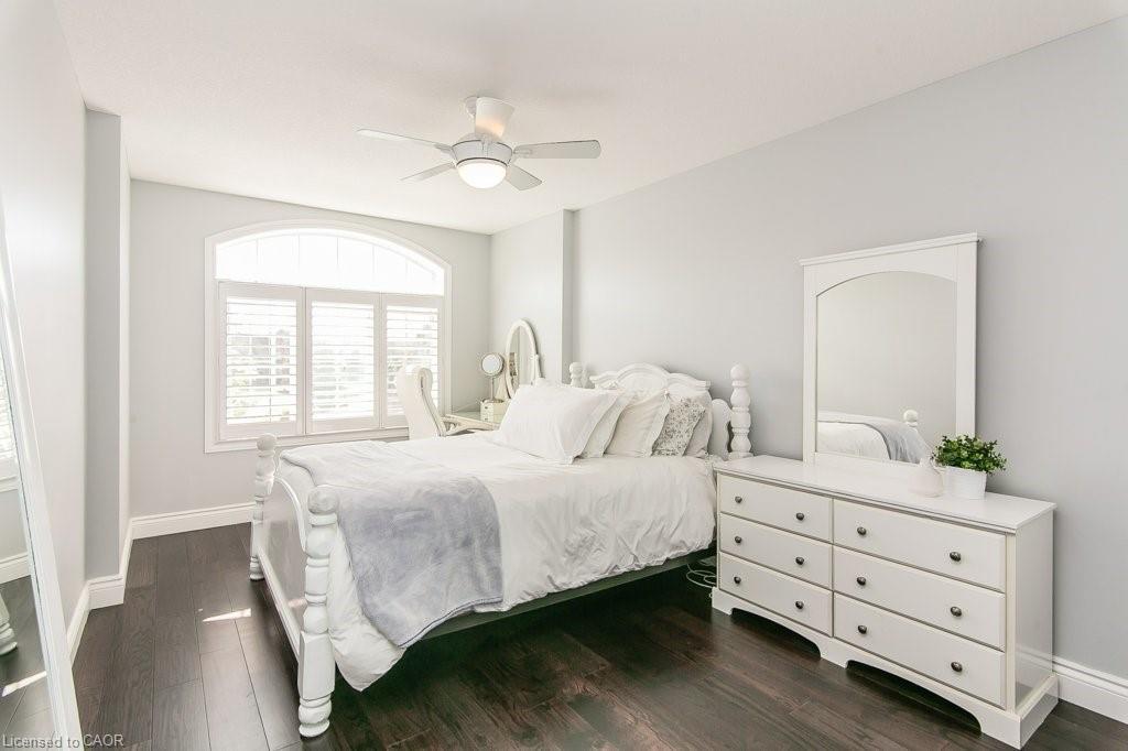 19 Tremaine Drive, Kitchener, ON - Indoor Photo Showing Bedroom