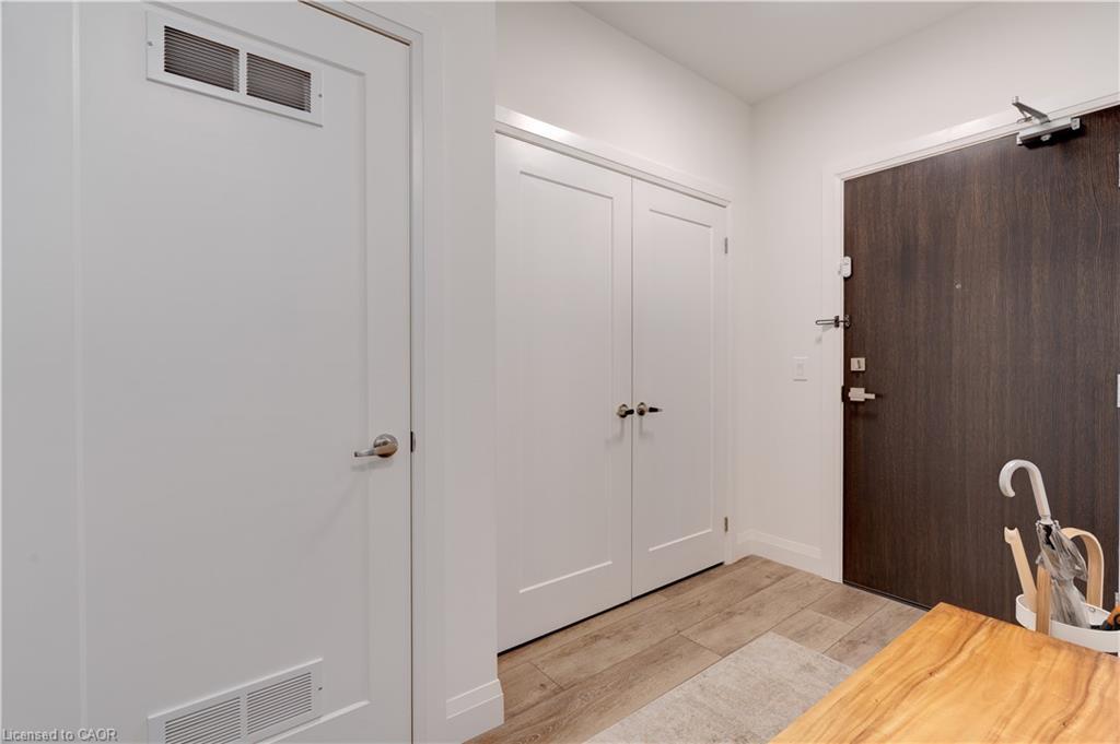 1007-500 Brock Avenue, Burlington, ON - Indoor Photo Showing Other Room