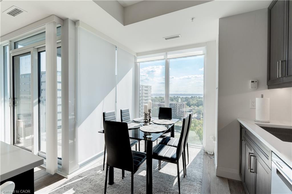 1007-500 Brock Avenue, Burlington, ON - Indoor