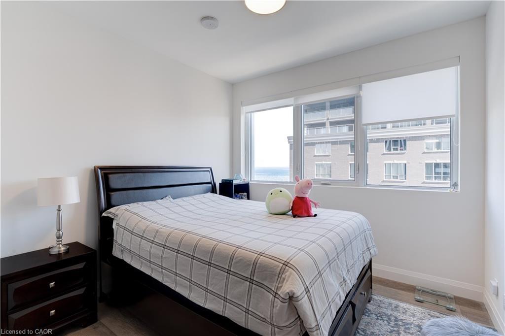 1007-500 Brock Avenue, Burlington, ON - Indoor Photo Showing Bedroom