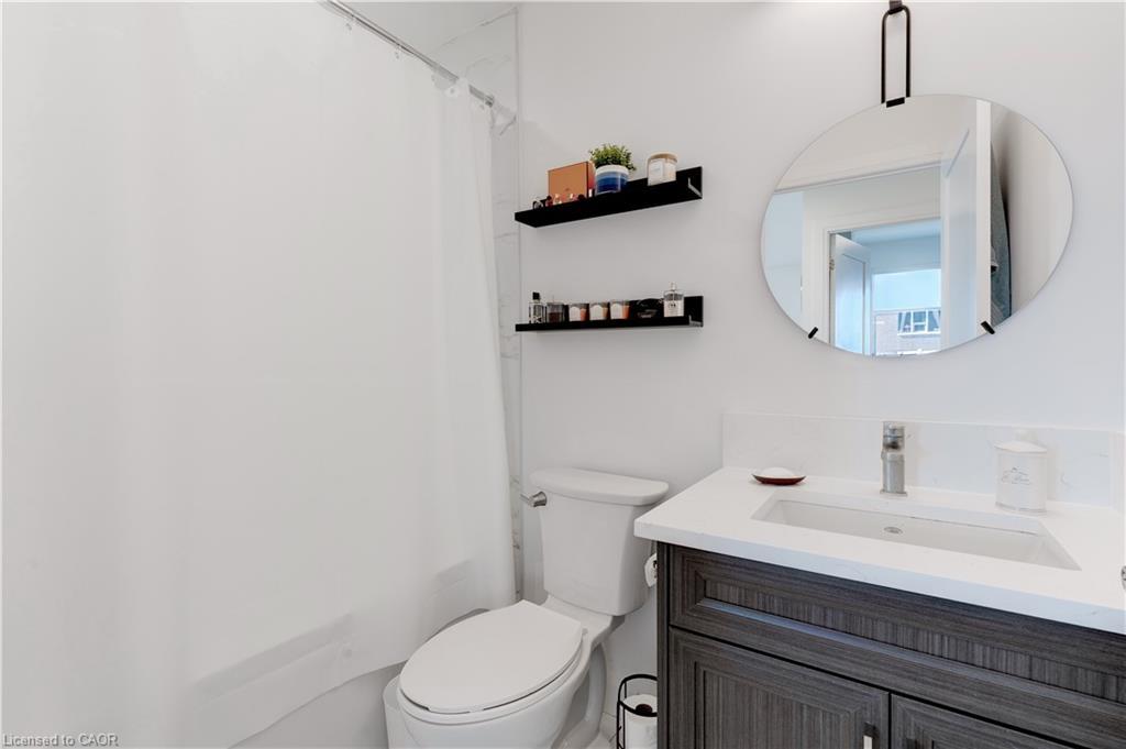 1007-500 Brock Avenue, Burlington, ON - Indoor Photo Showing Bathroom