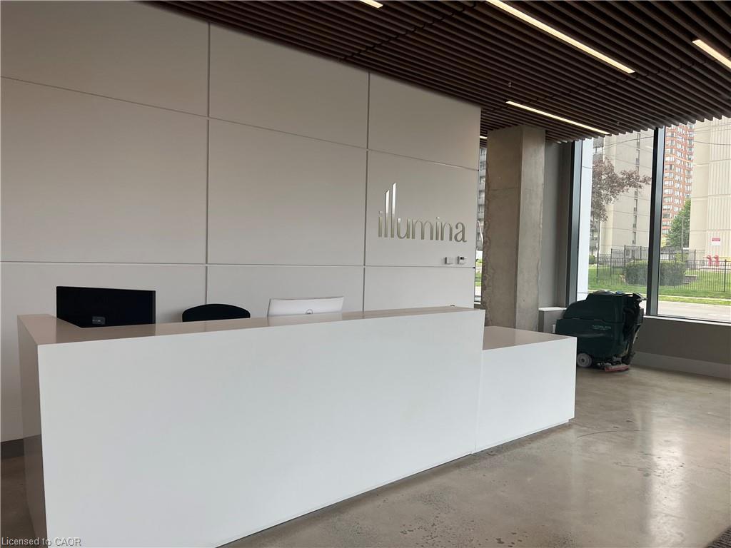 1007-500 Brock Avenue, Burlington, ON - Indoor