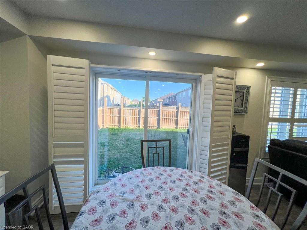 112 Gillespie Drive, Brantford, ON - Indoor