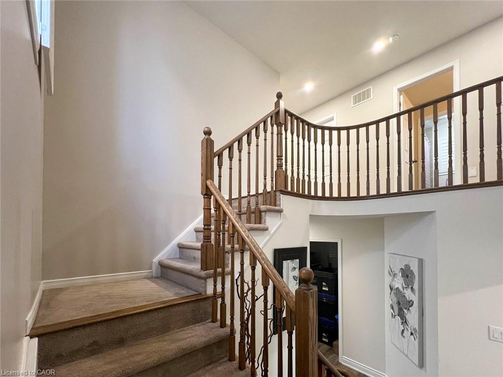 112 Gillespie Drive, Brantford, ON - Indoor Photo Showing Other Room