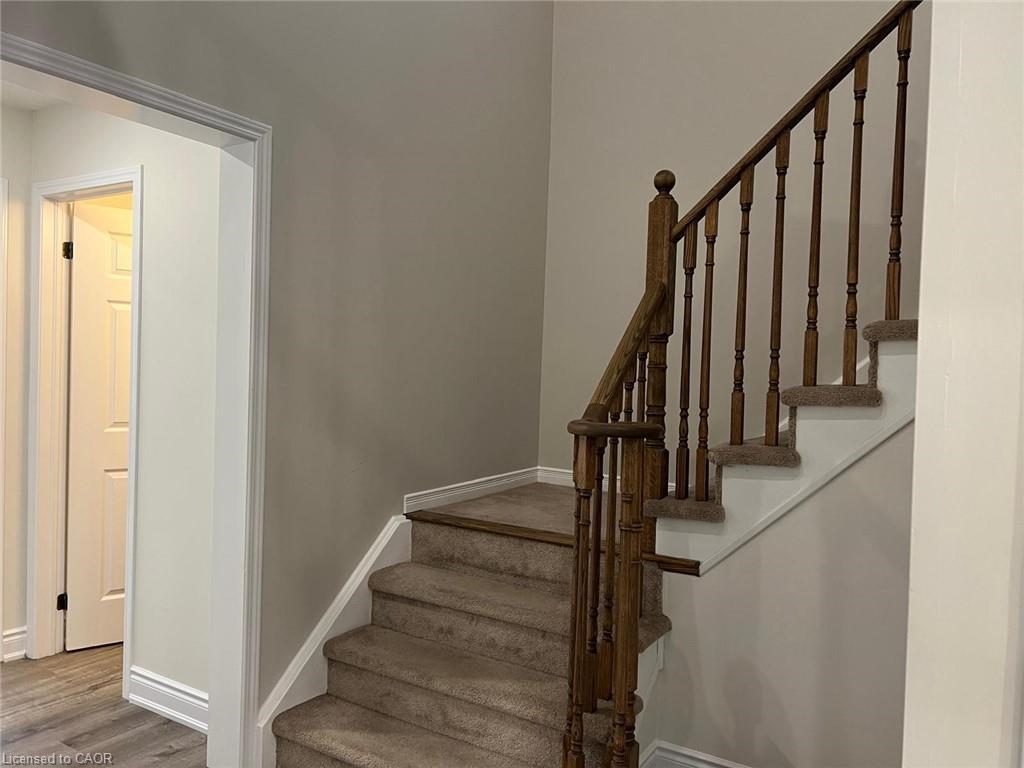 112 Gillespie Drive, Brantford, ON - Indoor Photo Showing Other Room