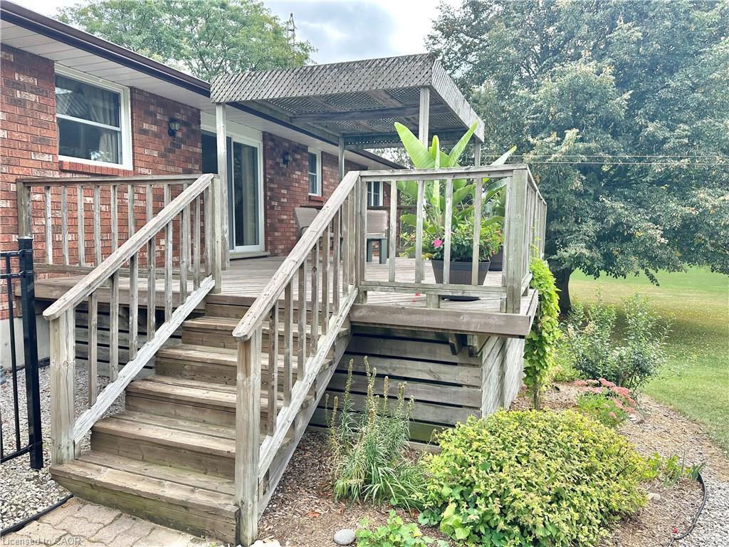 1314 Norfolk County Highway 24 E, Charlotteville, ON - Outdoor With Deck Patio Veranda