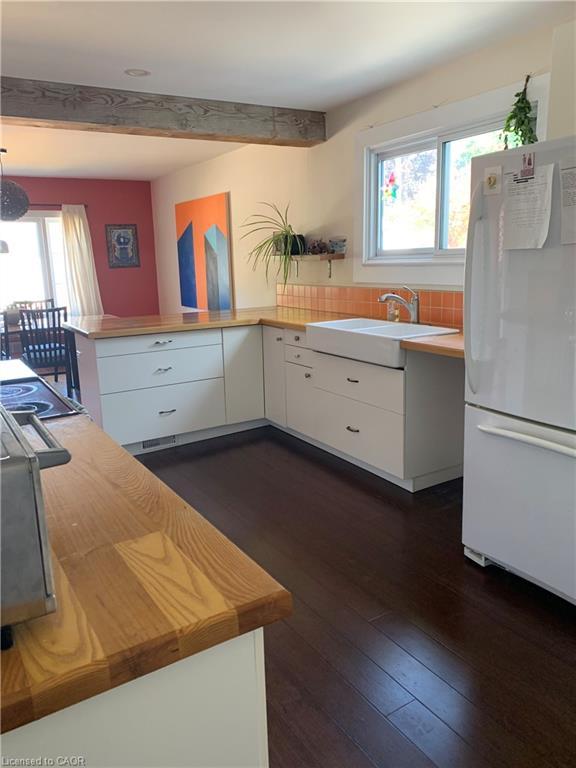 92 Fourth Street E, Collingwood, ON - Indoor