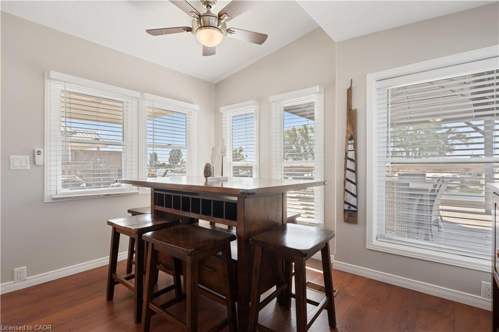 16-92 Clubhouse Road, Turkey Point, ON