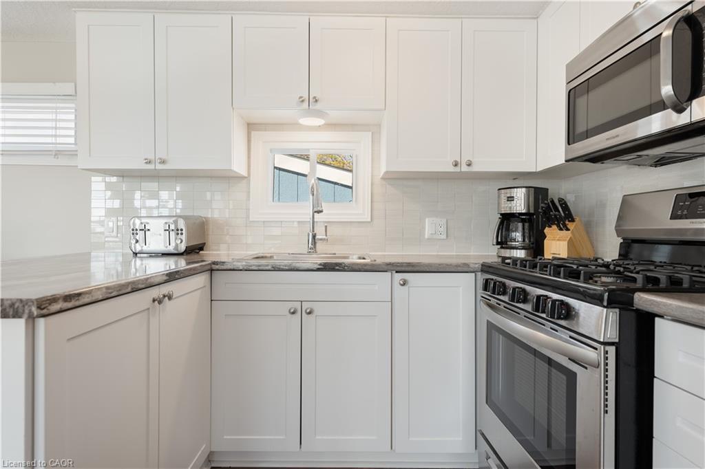 16-92 Clubhouse Road, Turkey Point, ON