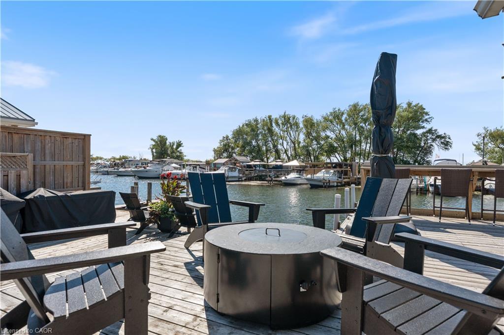 16-92 Clubhouse Road, Turkey Point, ON