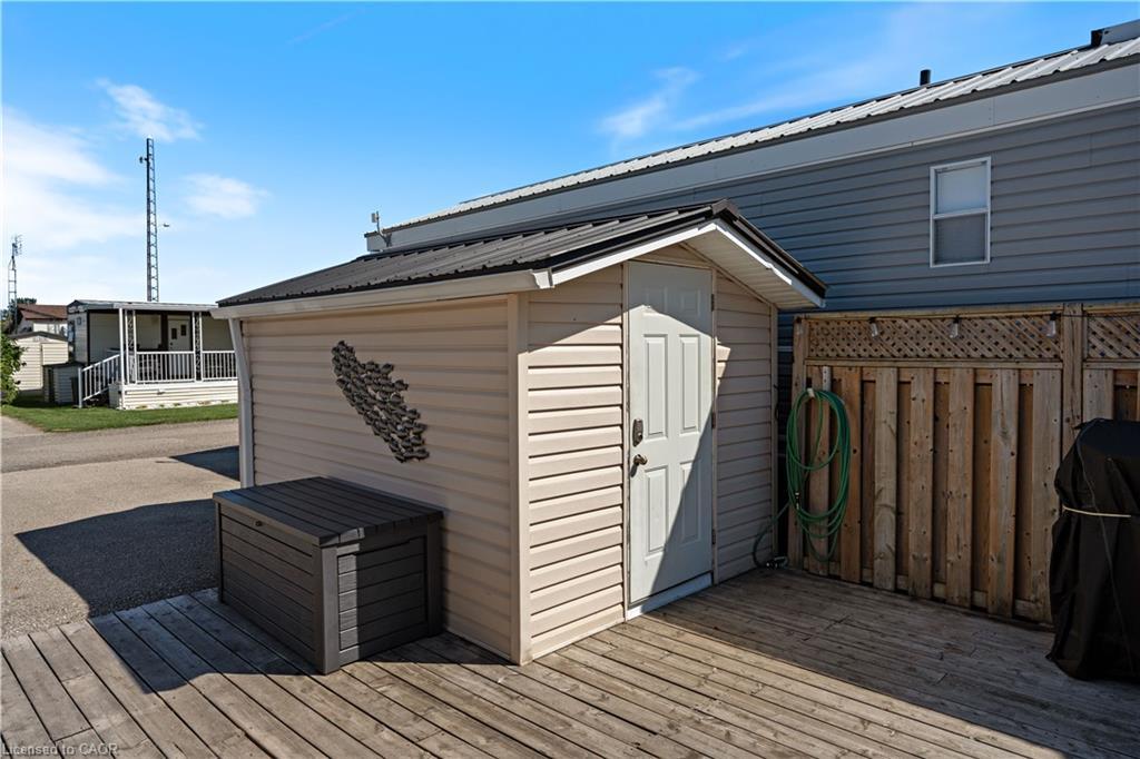 16-92 Clubhouse Road, Turkey Point, ON