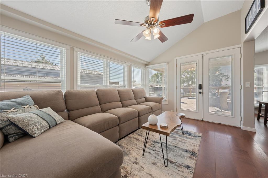 16-92 Clubhouse Road, Turkey Point, ON