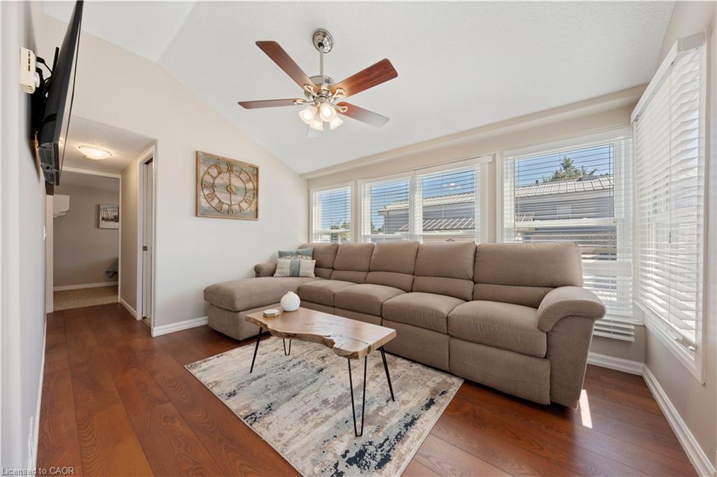 16-92 Clubhouse Road, Turkey Point, ON