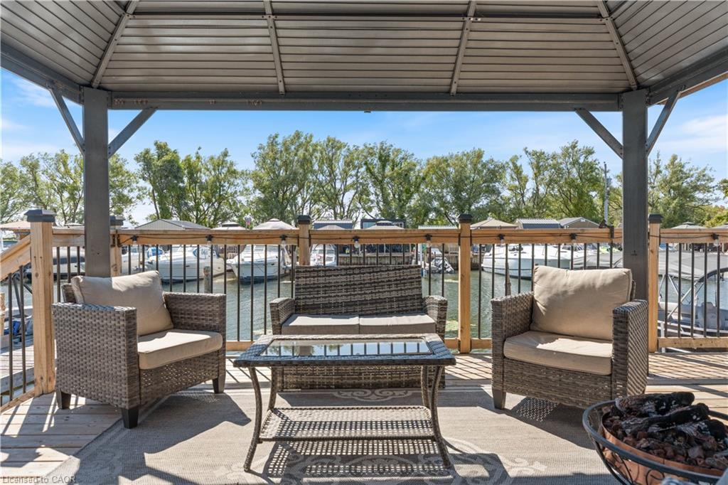 6-92 Clubhouse Road, Turkey Point, ON