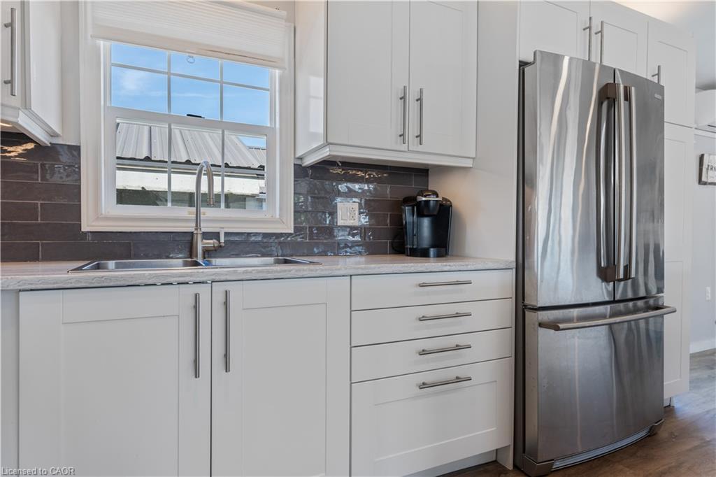 7-92 Clubhouse Road, Turkey Point, ON