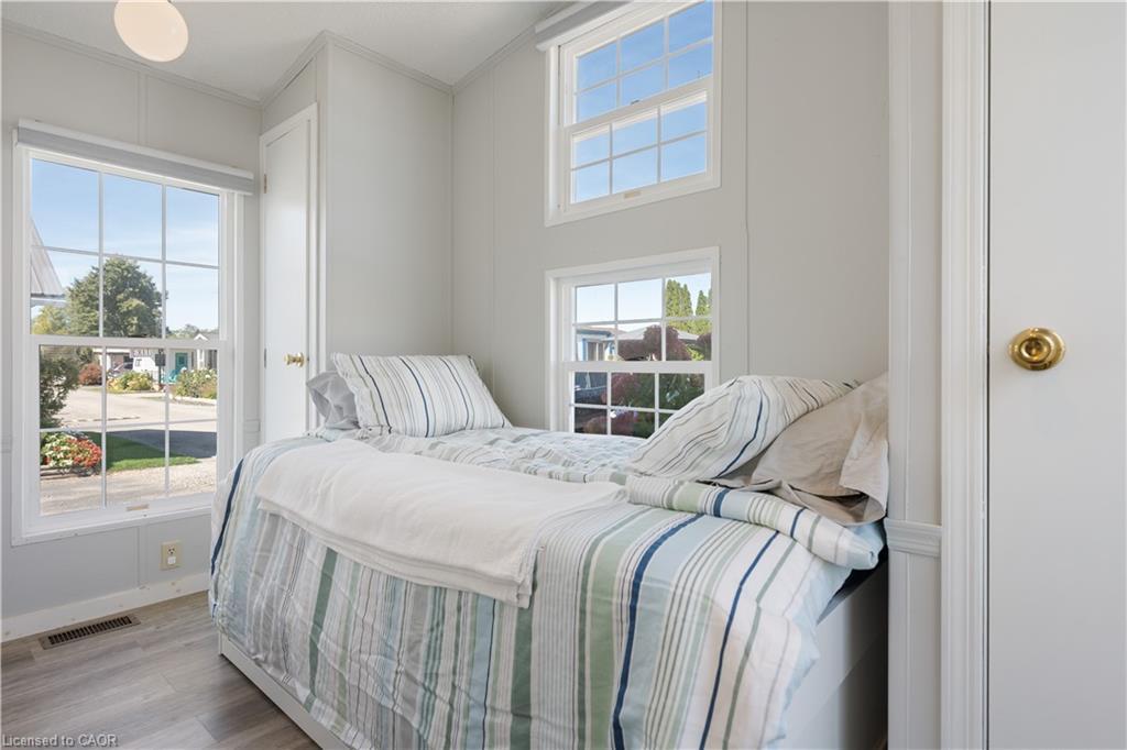 7-92 Clubhouse Road, Turkey Point, ON