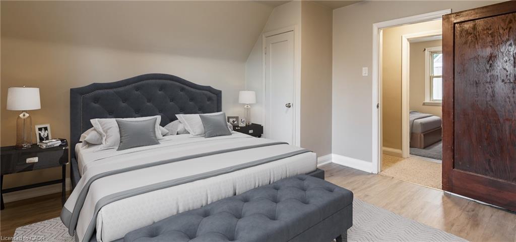 1-129 East 22Nd Street, Hamilton, ON - Indoor Photo Showing Bedroom