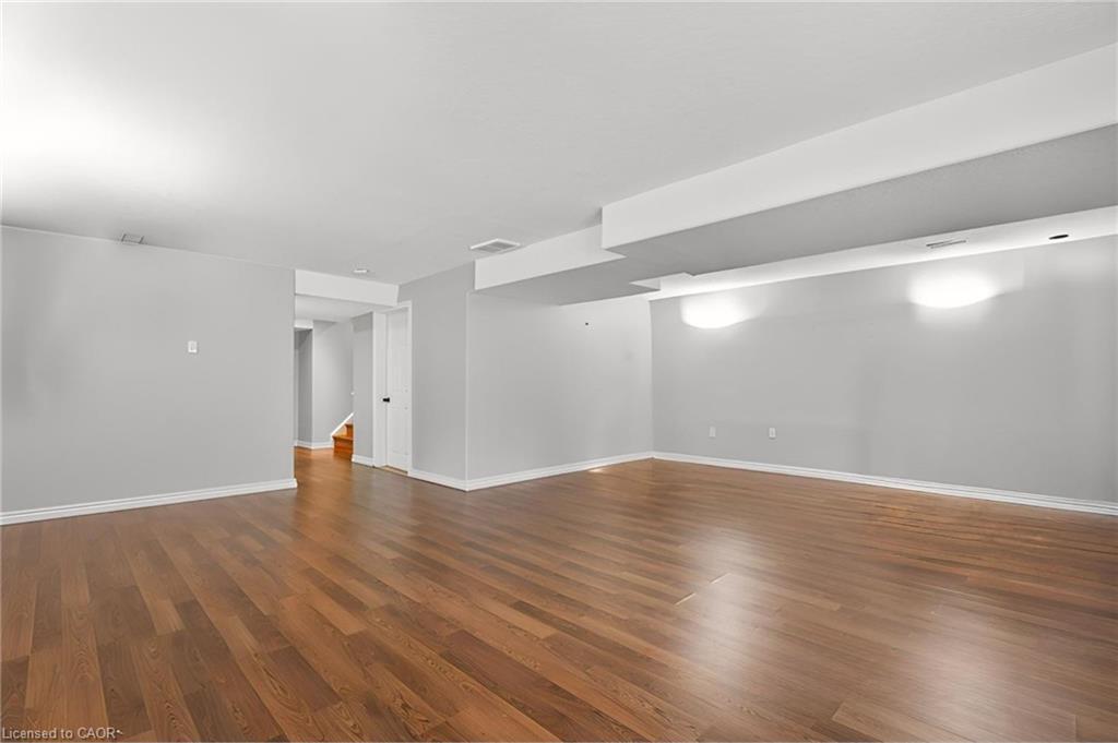 19 Marl Meadow Drive, Kitchener, ON - Indoor Photo Showing Other Room