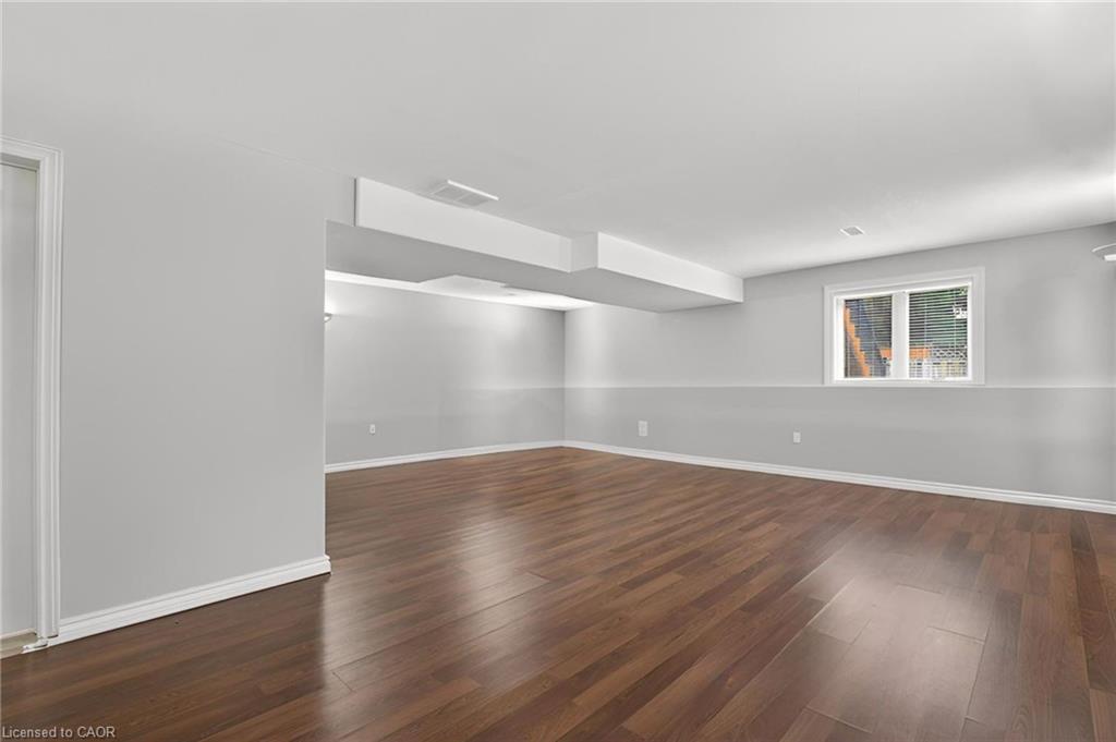 19 Marl Meadow Drive, Kitchener, ON - Indoor Photo Showing Other Room