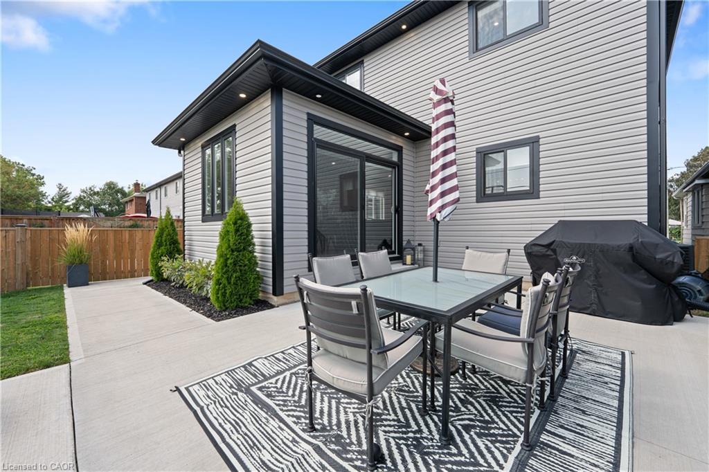 20 Prospect Avenue, St. Catharines, ON - Outdoor With Deck Patio Veranda With Exterior