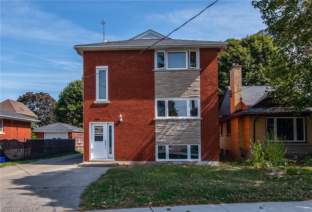296 Ahrens Street W, Kitchener, ON