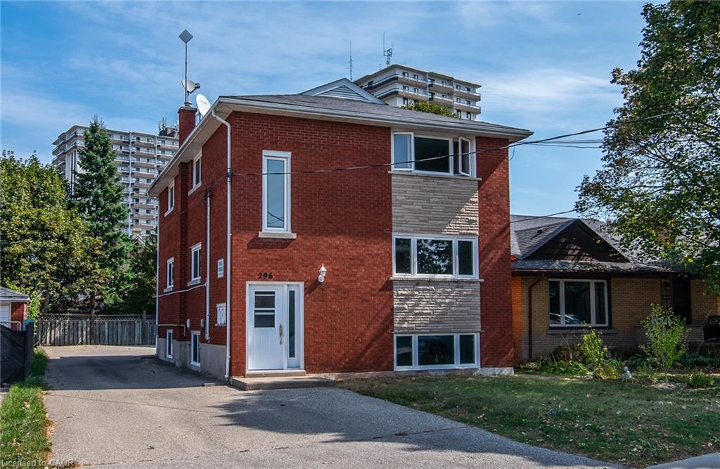 296 Ahrens Street W, Kitchener, ON