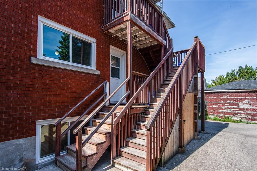 296 Ahrens Street W, Kitchener, ON