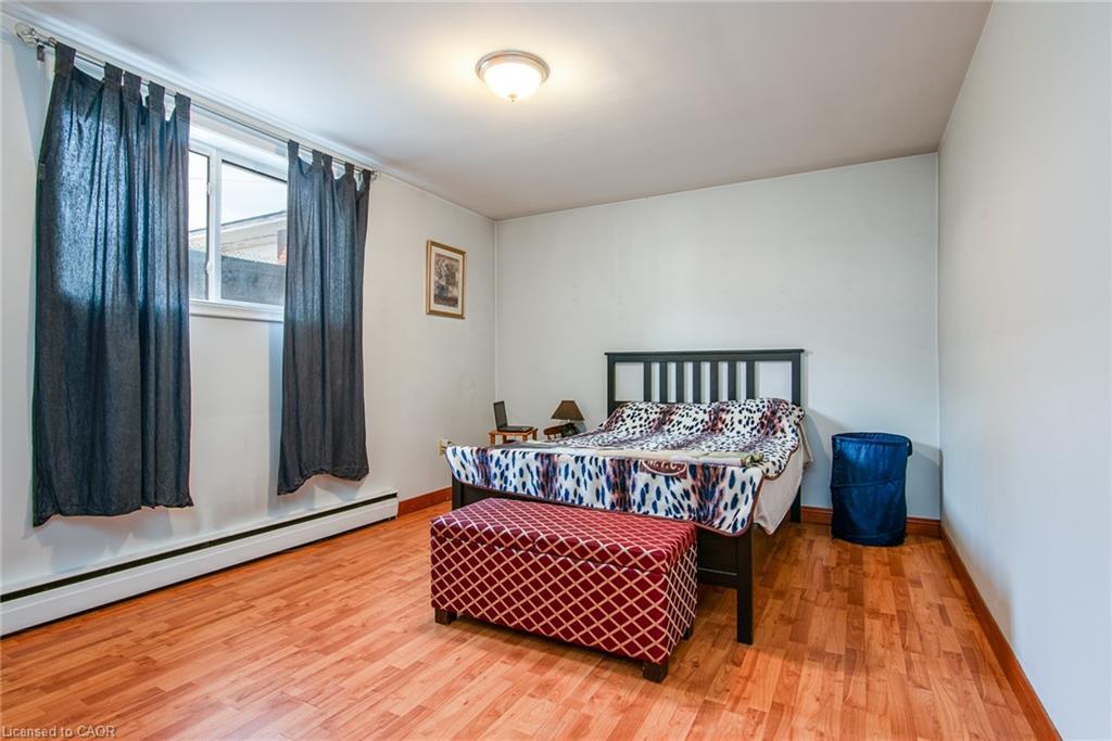 296 Ahrens Street W, Kitchener, ON