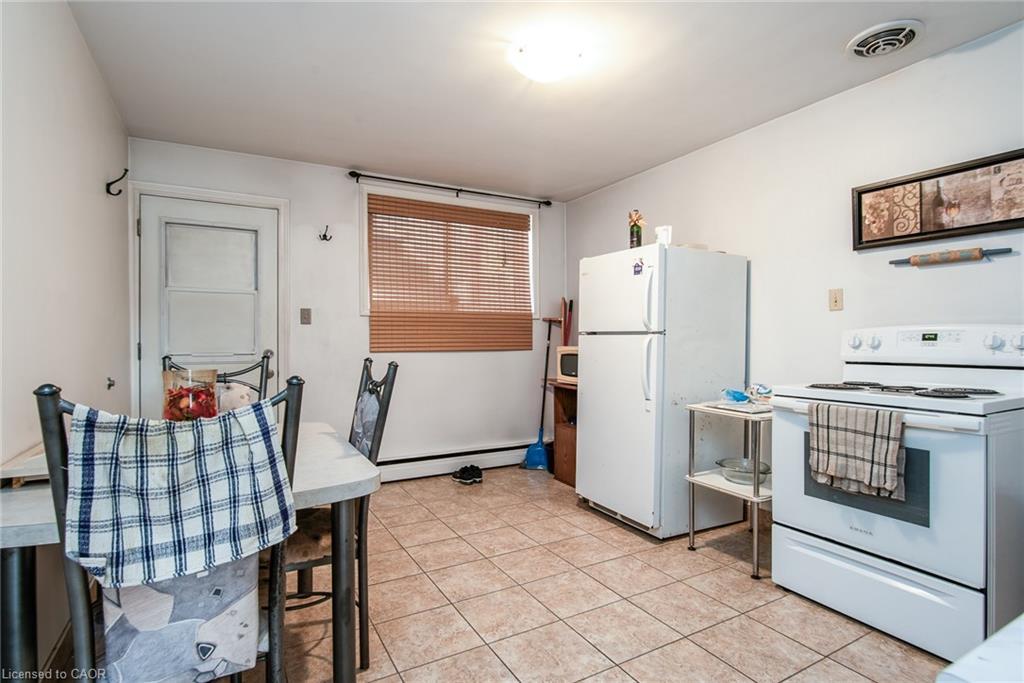 296 Ahrens Street W, Kitchener, ON