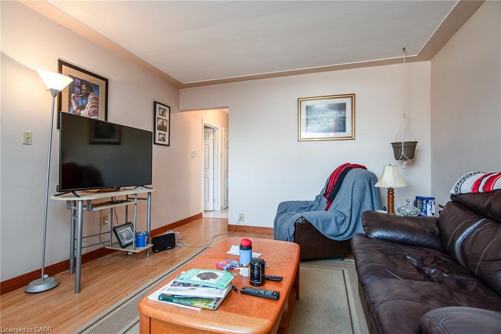 296 Ahrens Street W, Kitchener, ON