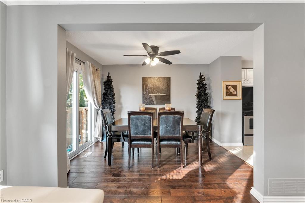 48-860 Rymal Road E, Hamilton, ON - Indoor Photo Showing Dining Room