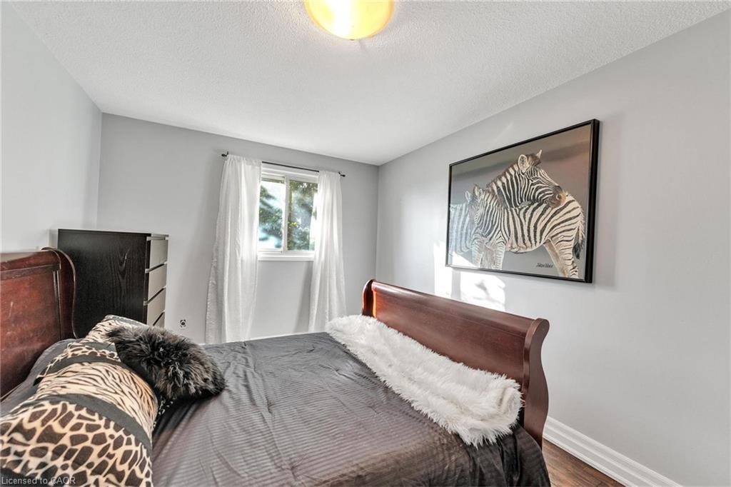 48-860 Rymal Road E, Hamilton, ON - Indoor Photo Showing Bedroom