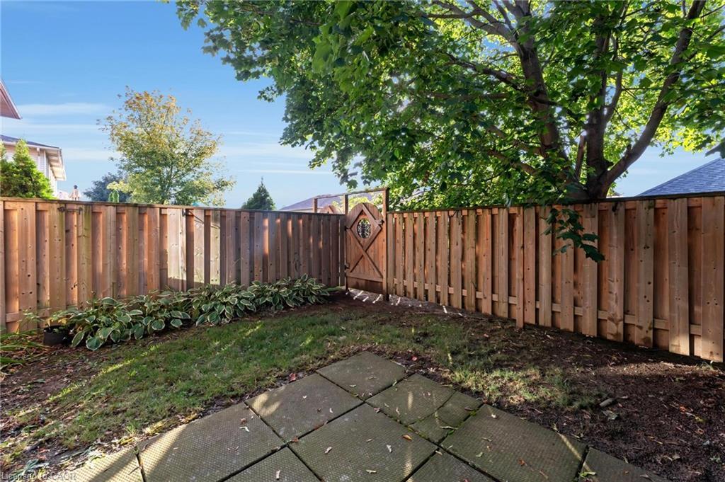 48-860 Rymal Road E, Hamilton, ON - Outdoor