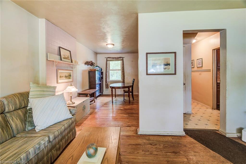 105 Lorne Crescent, Kitchener, ON - Indoor