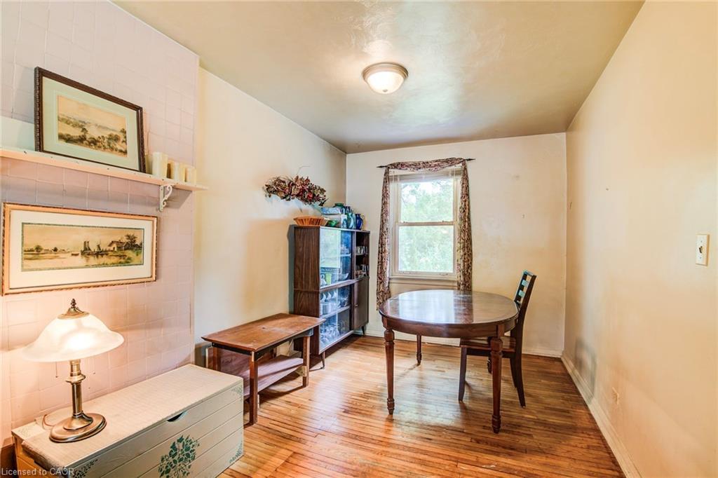 105 Lorne Crescent, Kitchener, ON - Indoor Photo Showing Other Room