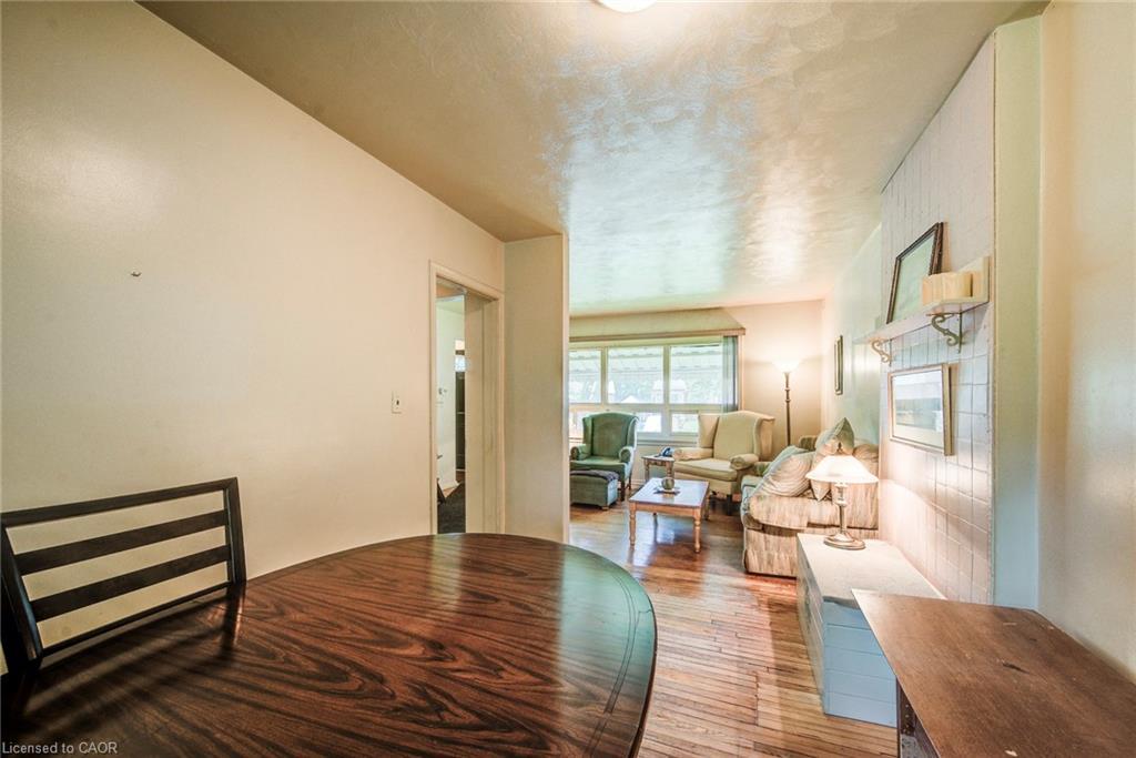 105 Lorne Crescent, Kitchener, ON - Indoor