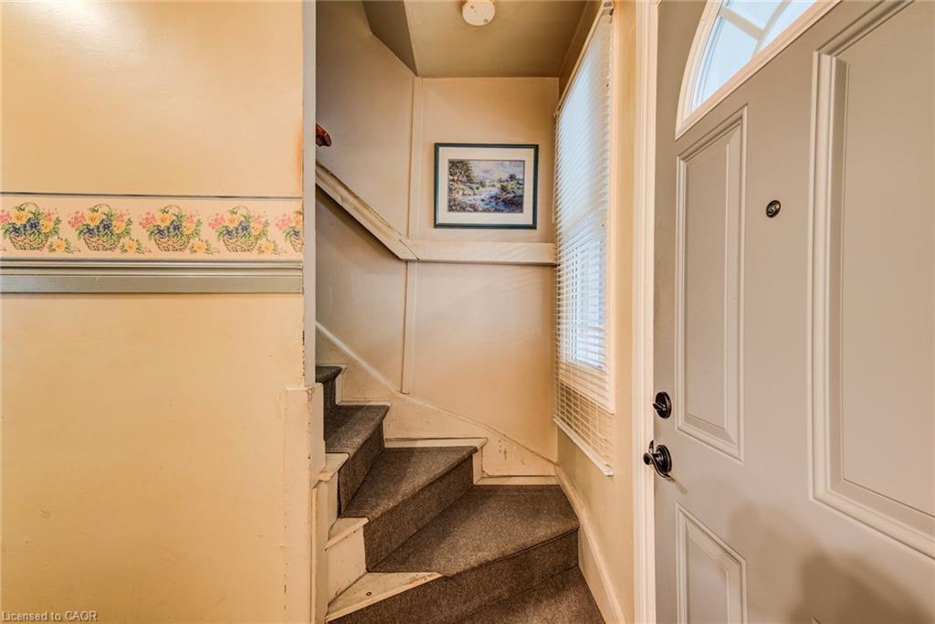 105 Lorne Crescent, Kitchener, ON - Indoor Photo Showing Other Room