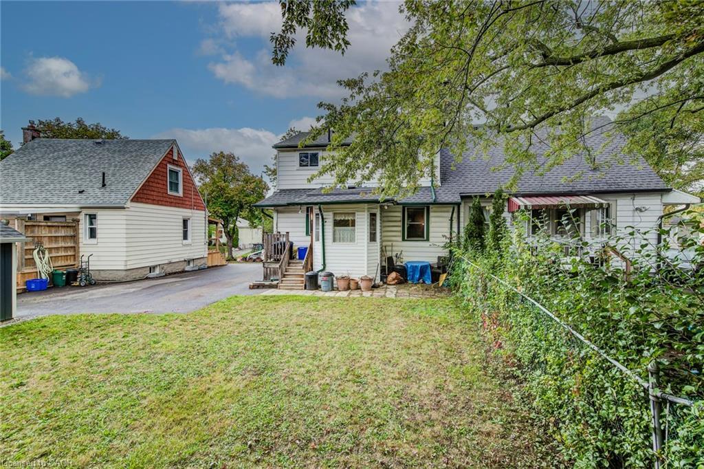 105 Lorne Crescent, Kitchener, ON - Outdoor