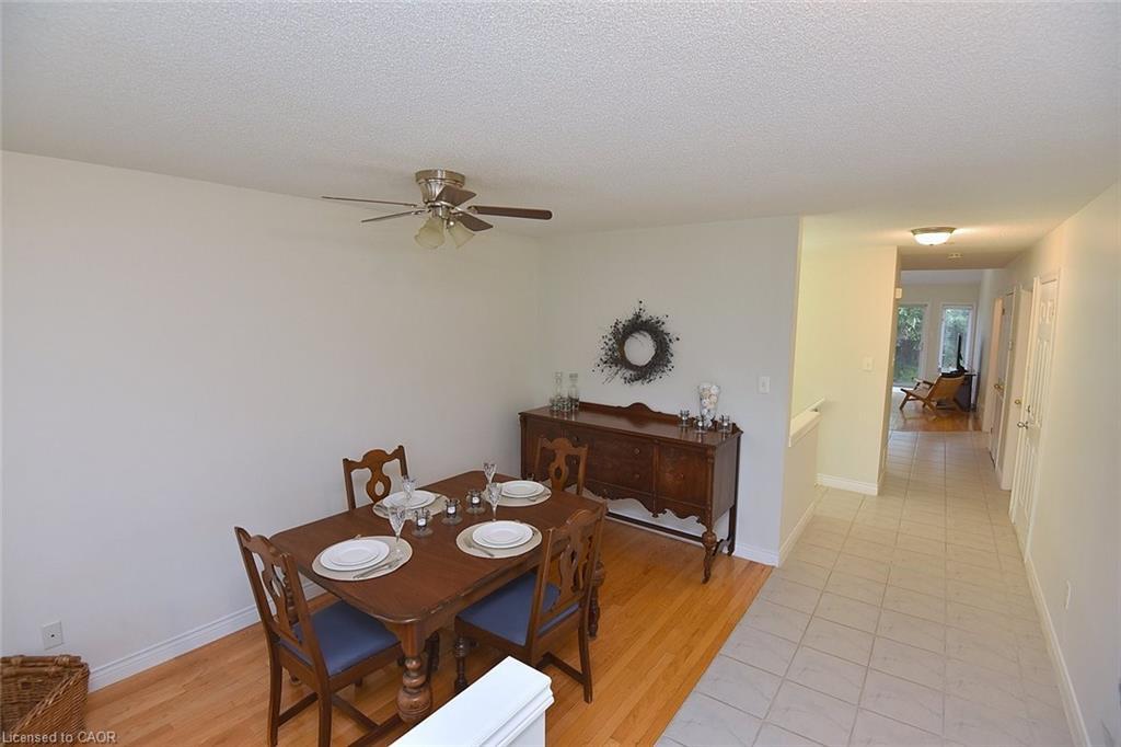 13-243 Fennell Avenue E, Hamilton, ON - Indoor Photo Showing Dining Room