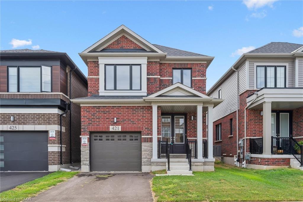 421 Newman Drive, Cambridge, ON - Outdoor With Facade