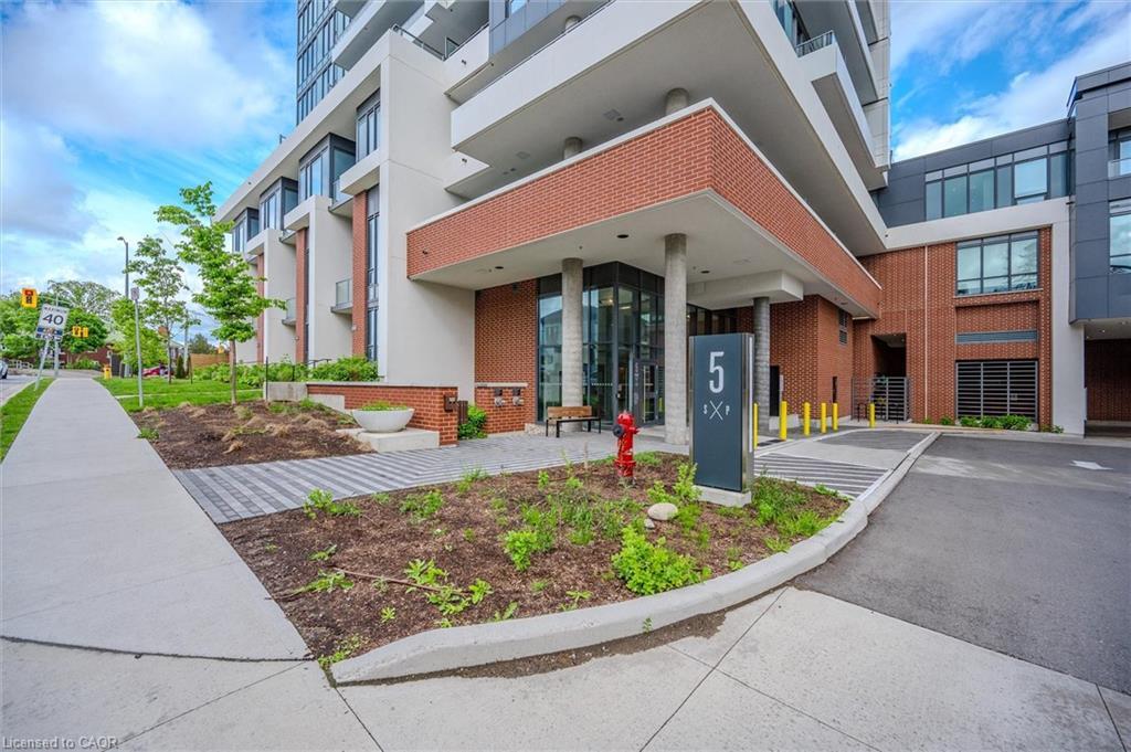 209-5 Wellington Street S, Kitchener, ON - Outdoor With Facade