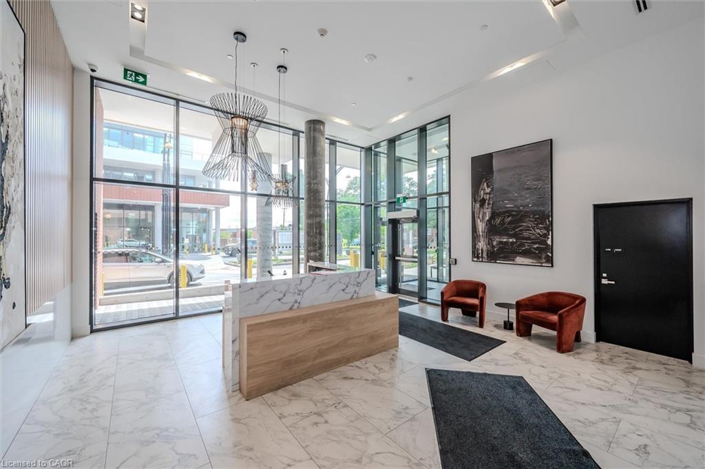 209-5 Wellington Street S, Kitchener, ON - Indoor